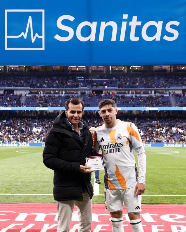 1737303421689060316.jpg 1737303390630.jpg