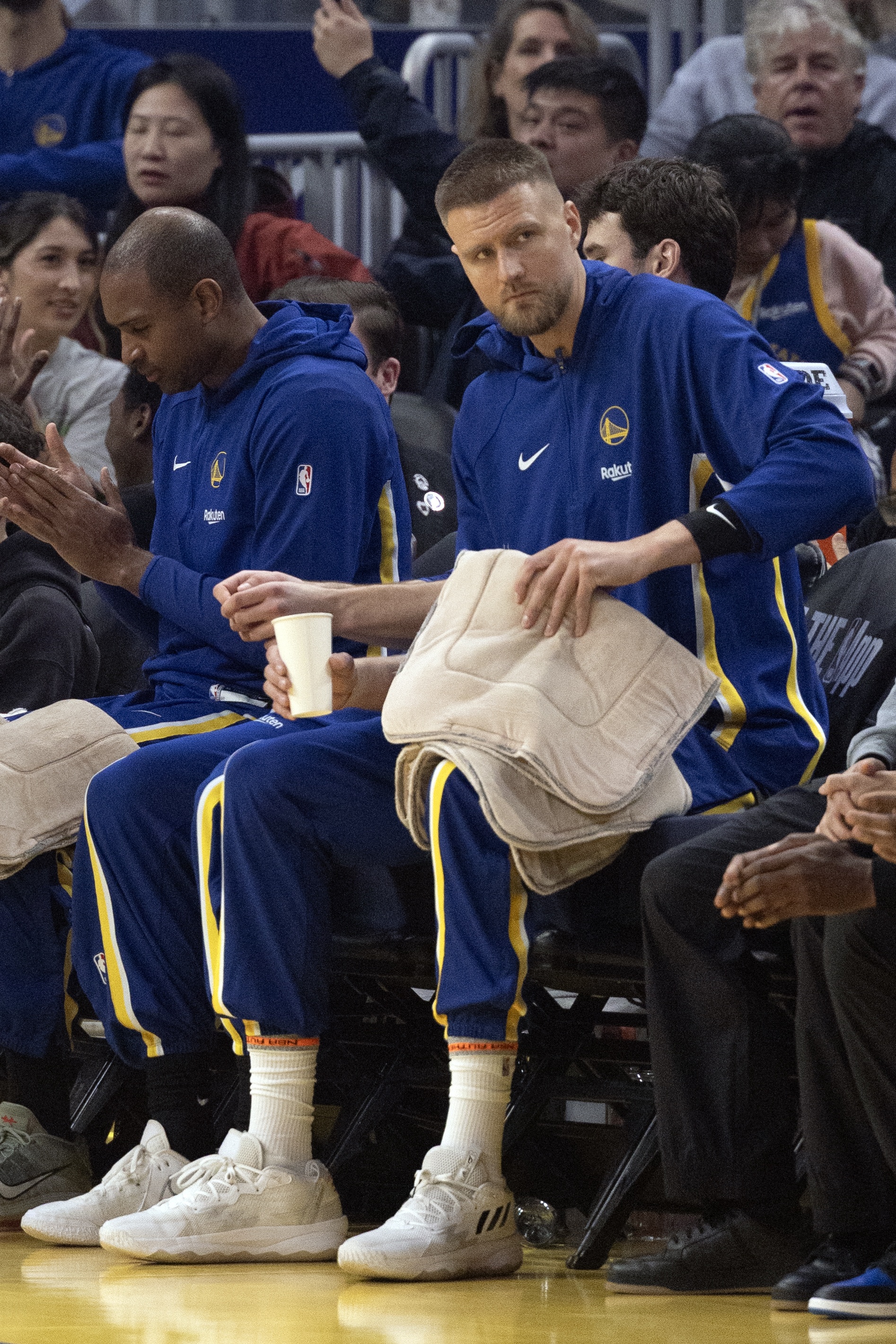 开云体育下载-勇士解决了库明加的问题 却迎来更棘手之处：波津真的能打球吗？